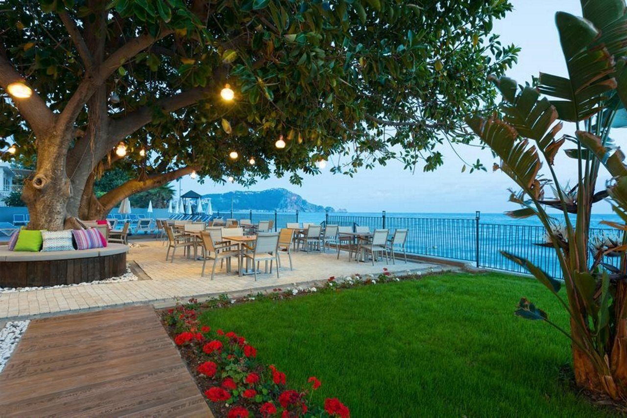 Floria Hotell